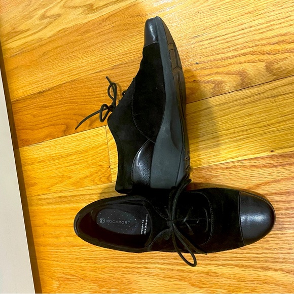 Rockport Women’s Black Shoes - Size 8 - Picture 3 of 4